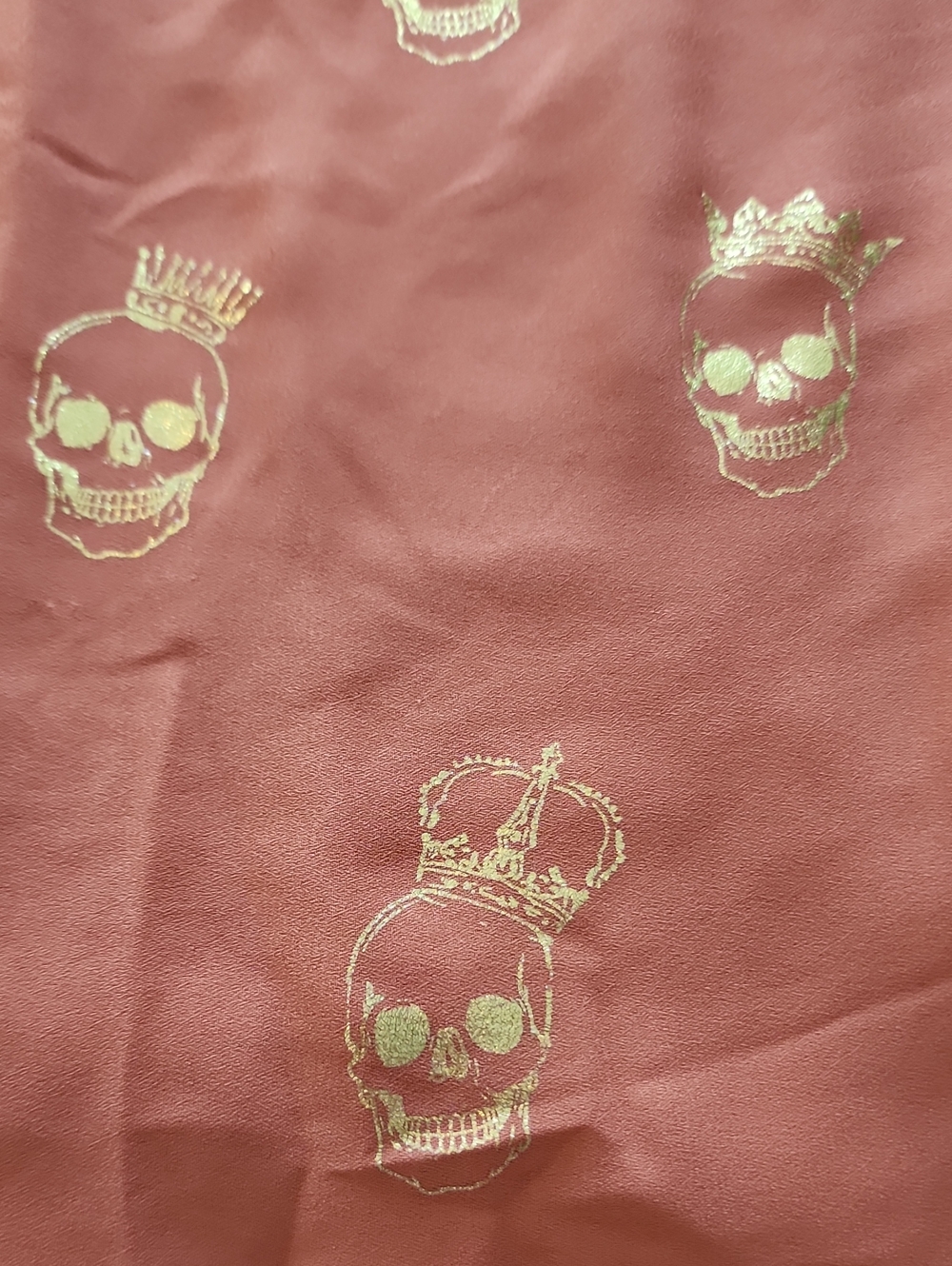 TORRID Rust Harper Pullover Georgette Blouse Gold Foil Skulls, Plus Size 1 - Picture 9 of 11